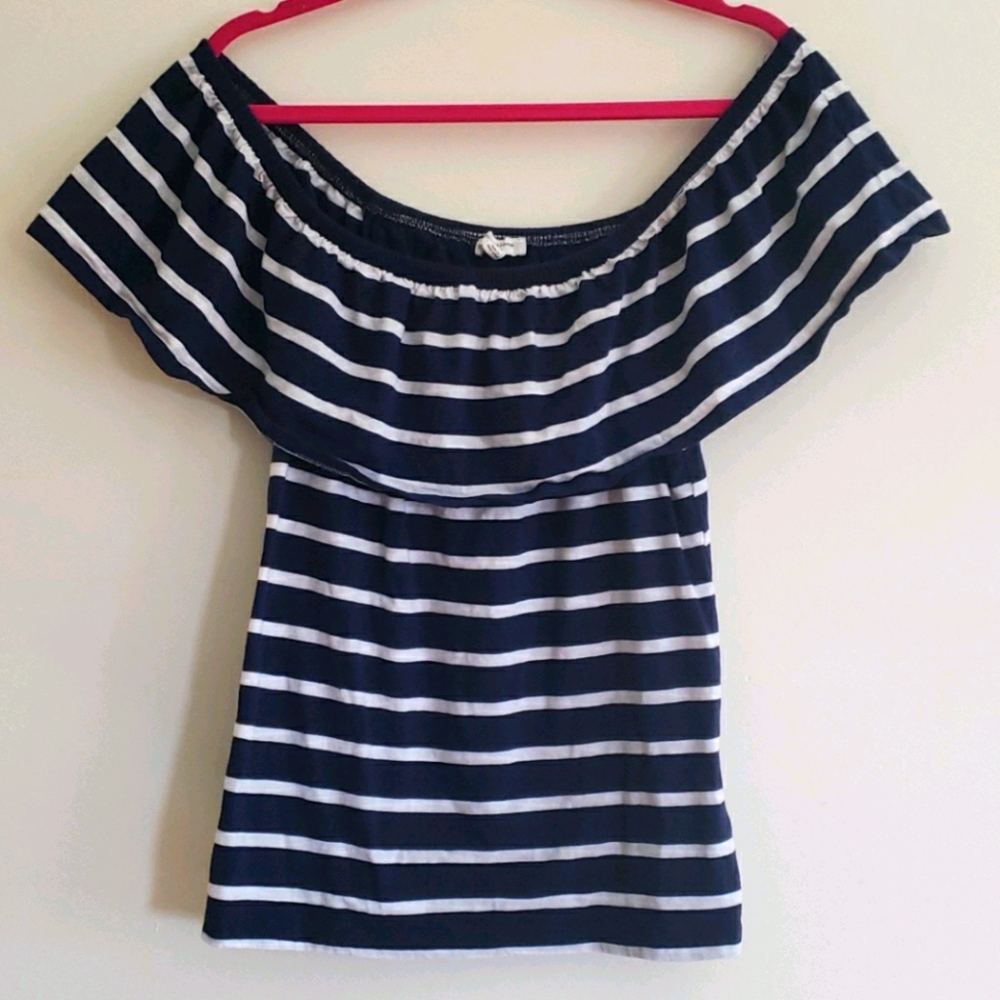 Beachlunchlounge off-shoulder top